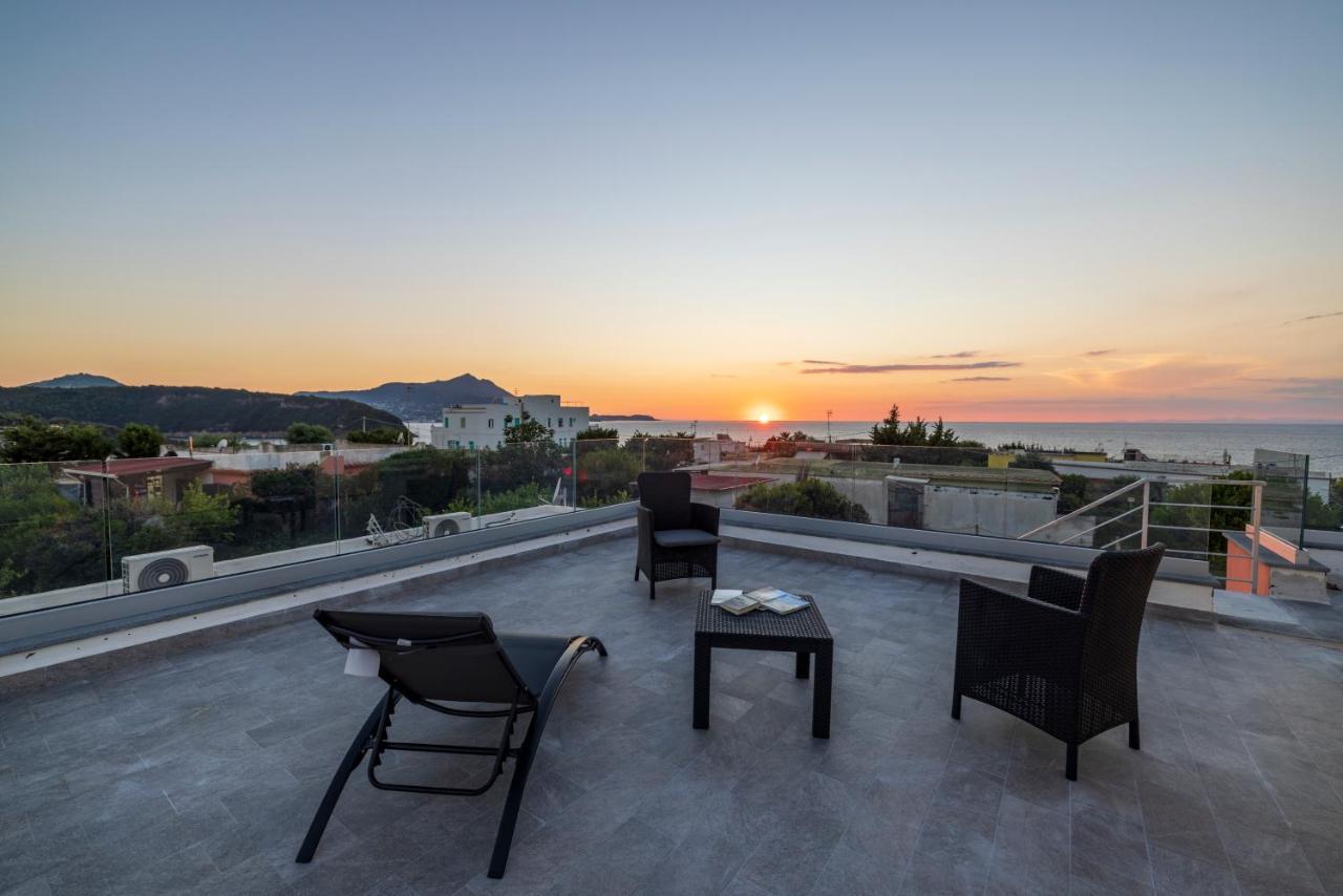 Le Rondinelle Rooms Procida Buitenkant foto