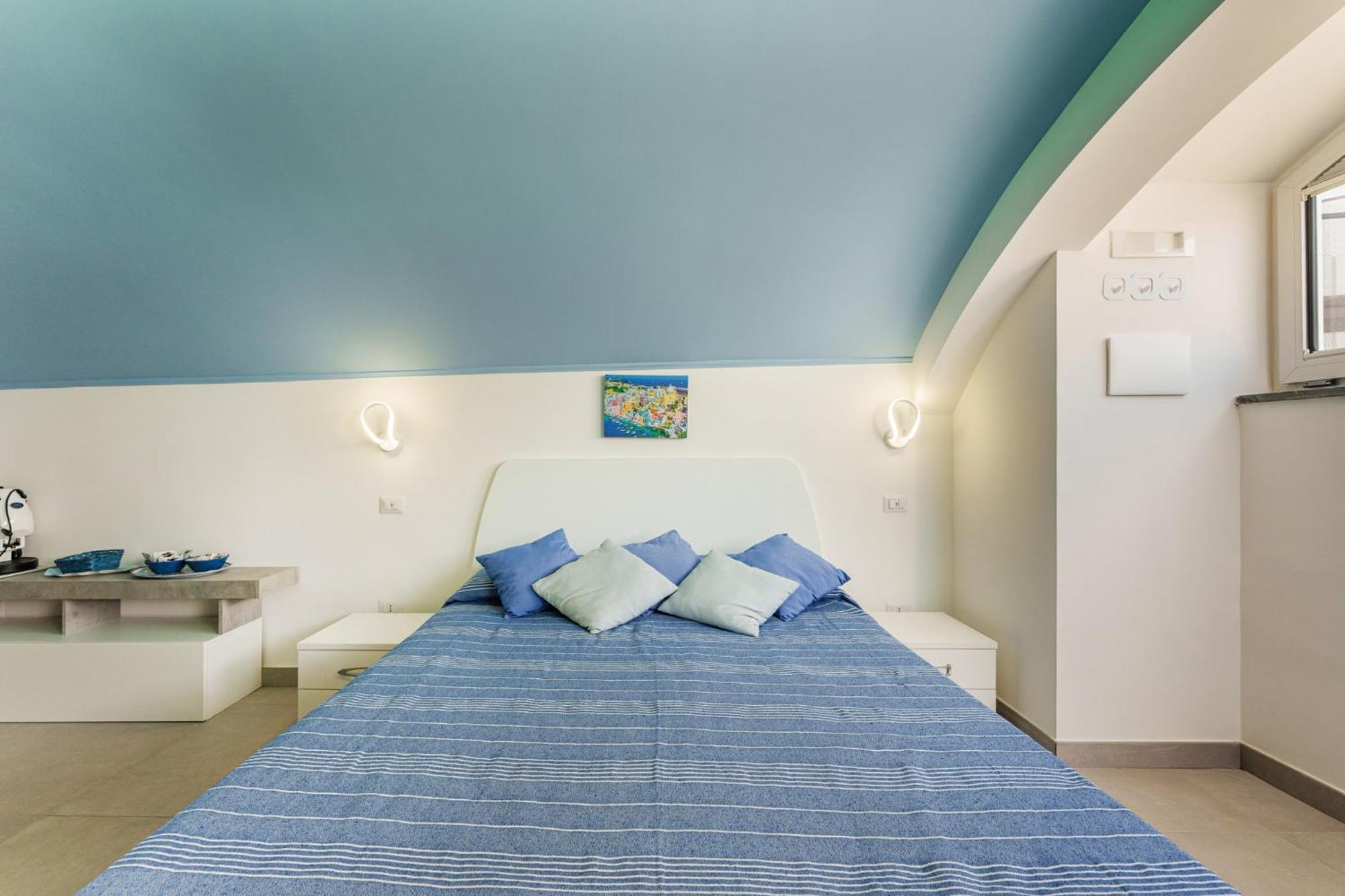 Le Rondinelle Rooms Procida Buitenkant foto
