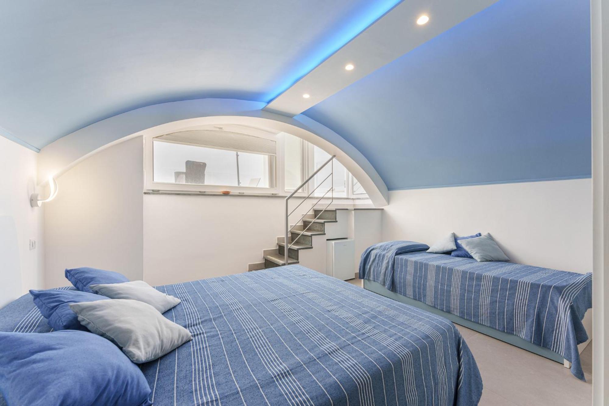 Le Rondinelle Rooms Procida Buitenkant foto