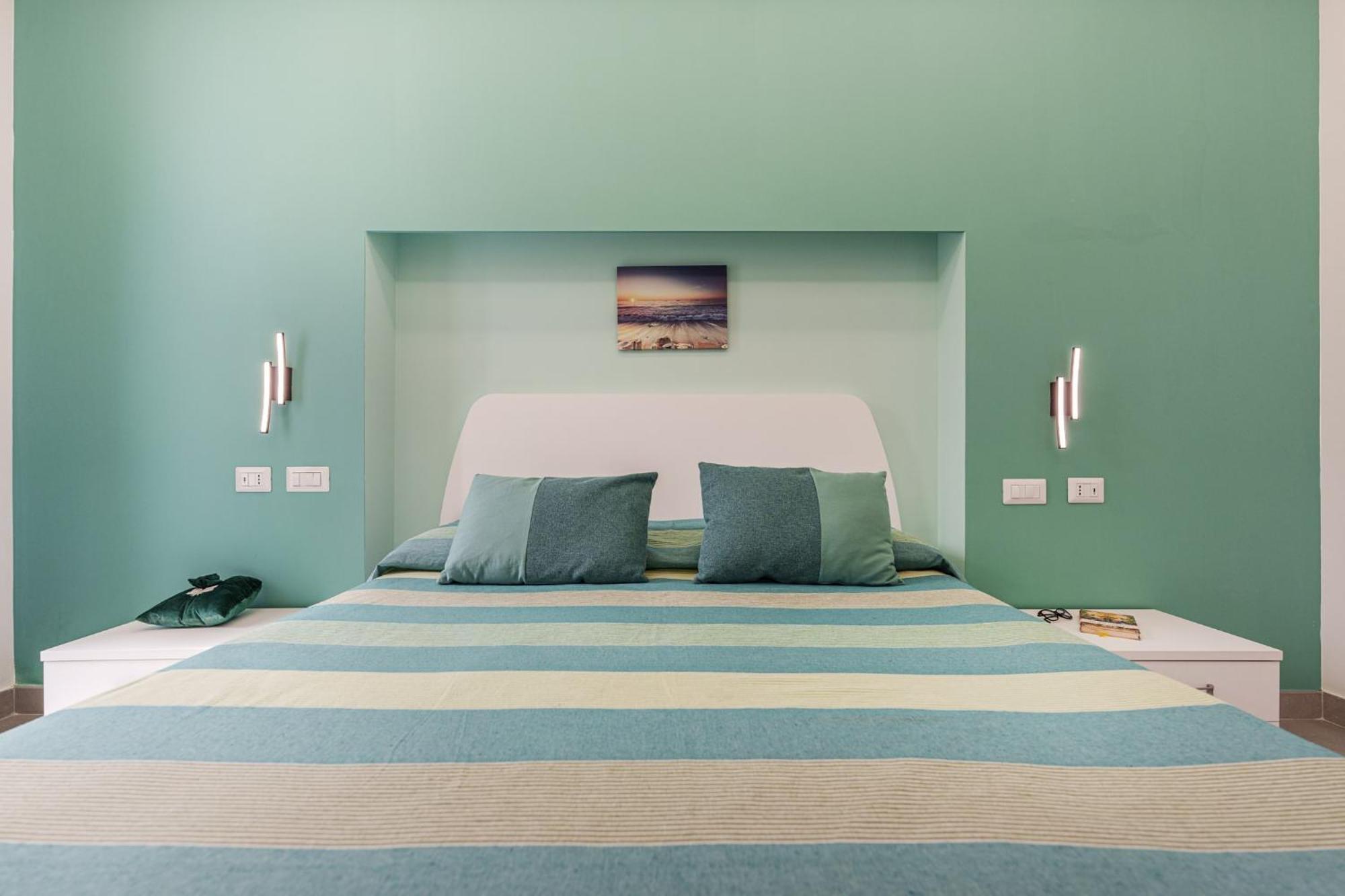 Le Rondinelle Rooms Procida Buitenkant foto