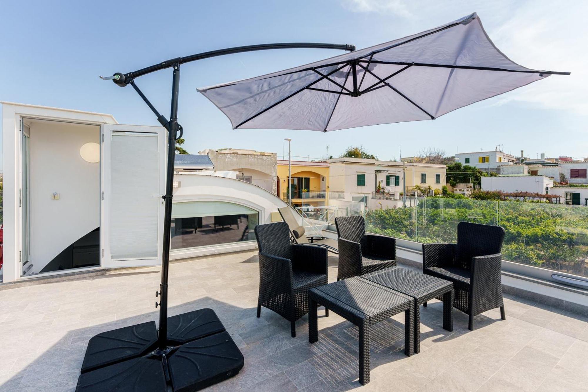 Le Rondinelle Rooms Procida Buitenkant foto