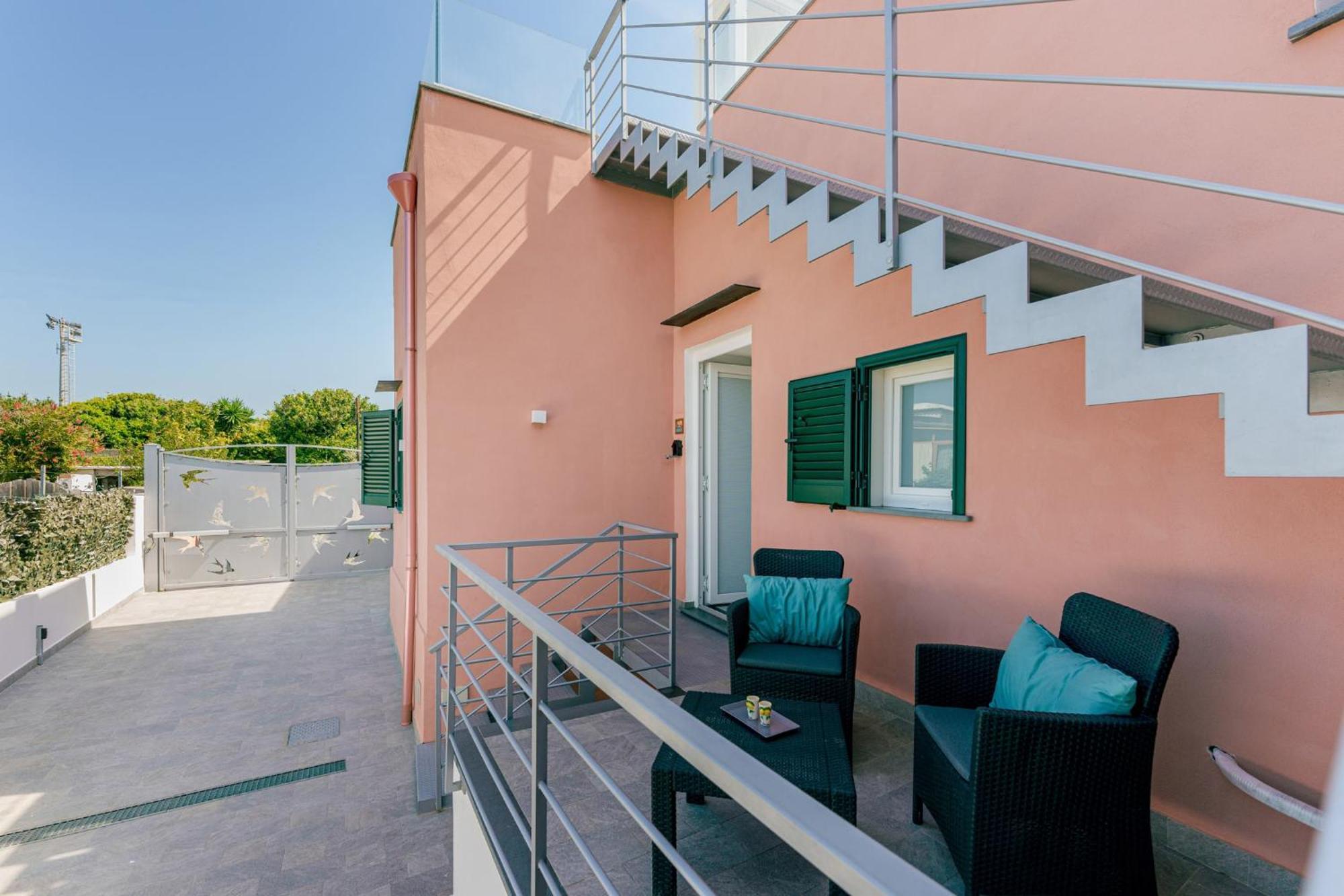 Le Rondinelle Rooms Procida Buitenkant foto