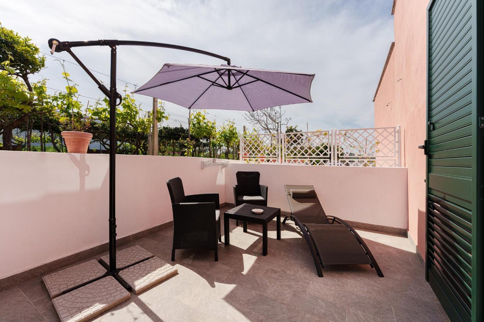 Le Rondinelle Rooms Procida Buitenkant foto