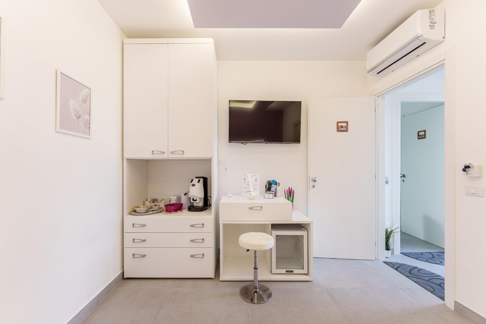Le Rondinelle Rooms Procida Buitenkant foto