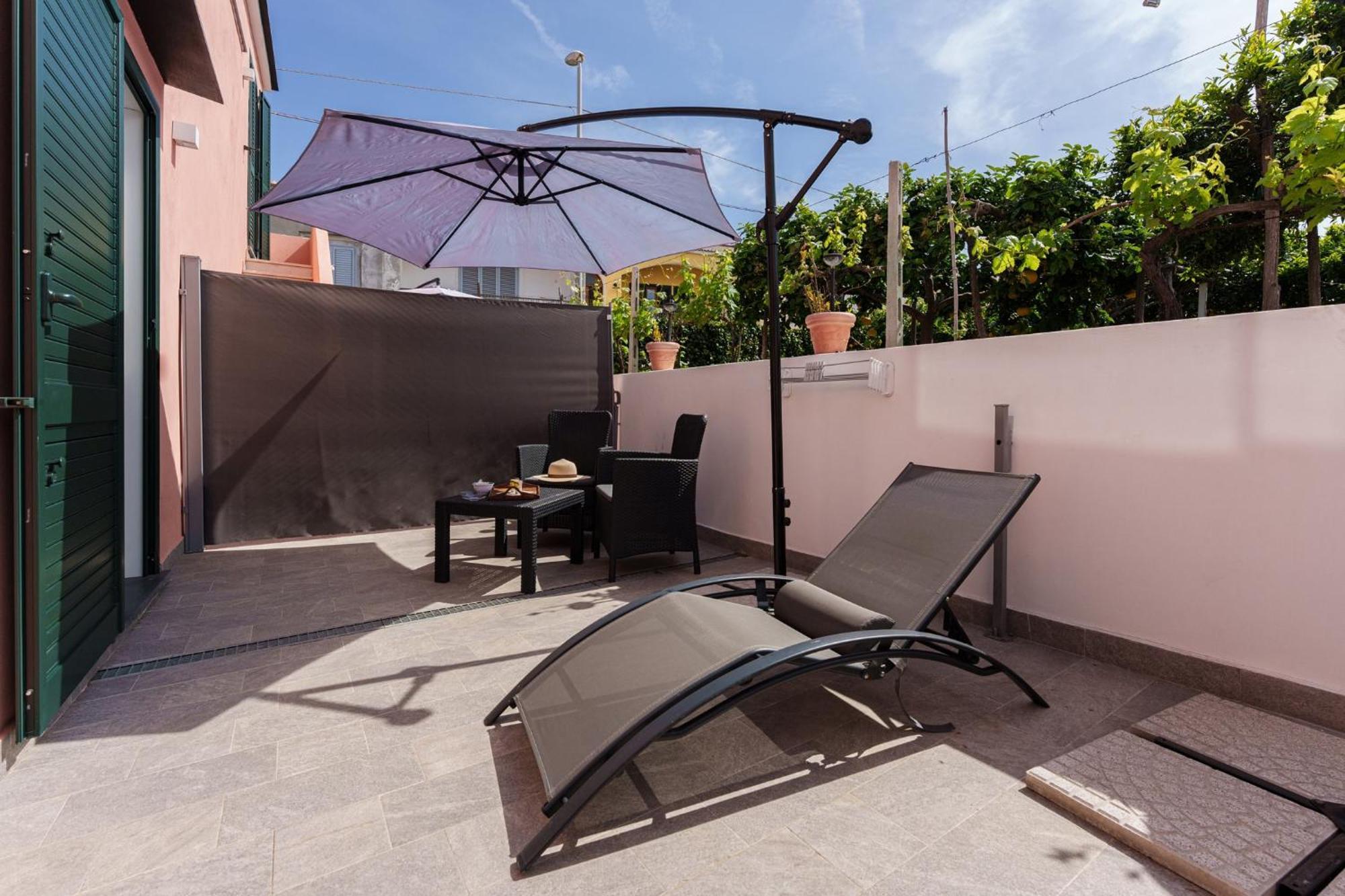 Le Rondinelle Rooms Procida Buitenkant foto